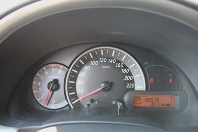 nissan micra gcc 2020-11