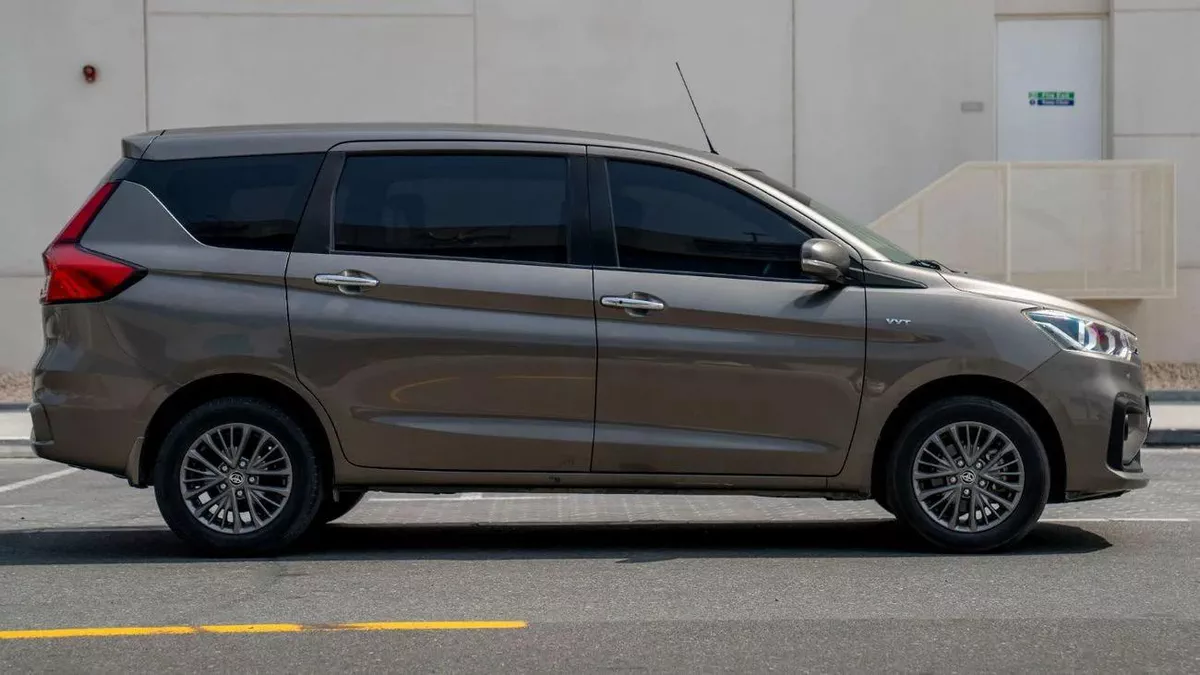 Toyota Rumion STANDARD EMI from 2,653 Zero Downpayment-3-3