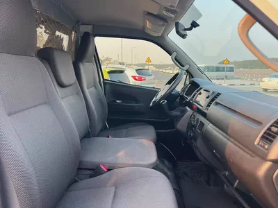 2016 Toyota Hiace | Cargo Van | Manual | GCC | Ref#1120-9