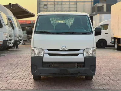 2016 Toyota Hiace | Cargo Van | Manual | GCC | Ref#1120-1