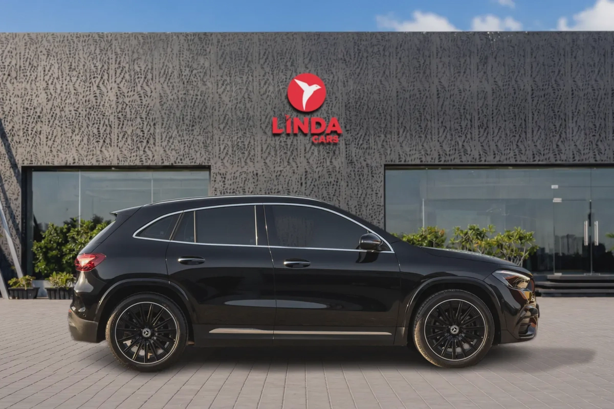 Mercedes-Benz GLA 200 2025-20-20