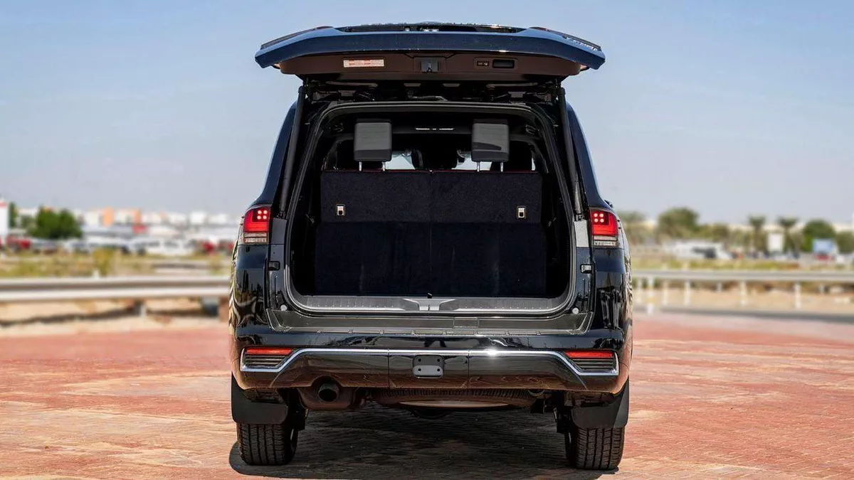 Toyota Land Cruiser VXR 3.5L-5-0