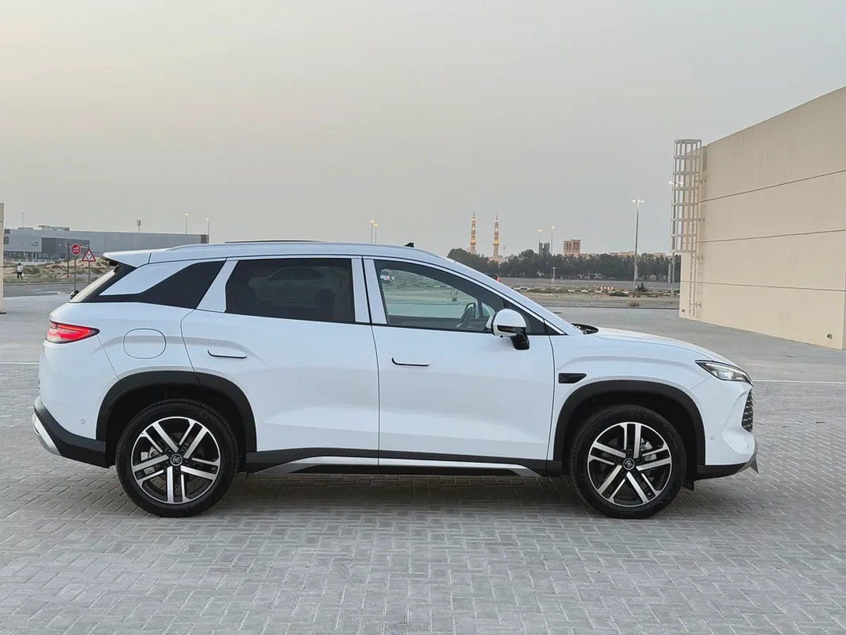 BYD song L DM- i 2025 full option panorama 13 camera-4-4