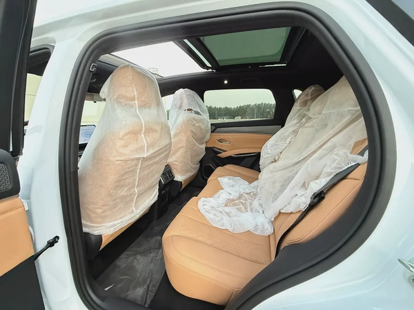 BYD song L DM- i 2025 full option panorama 13 camera