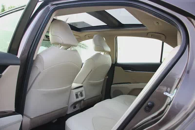 Toyota Camry V6 SE+ 3.5L GCC! Panorama! We arrange bank loan!-10