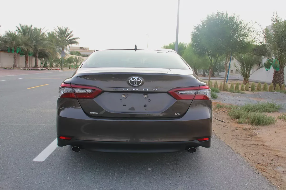 Toyota Camry V6 SE+ 3.5L GCC! Panorama! We arrange bank loan!-5-5