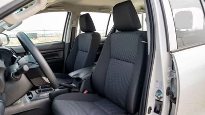 Toyota Hilux SGLX Toyota Hilux 2.4L AT Full option 2024-18