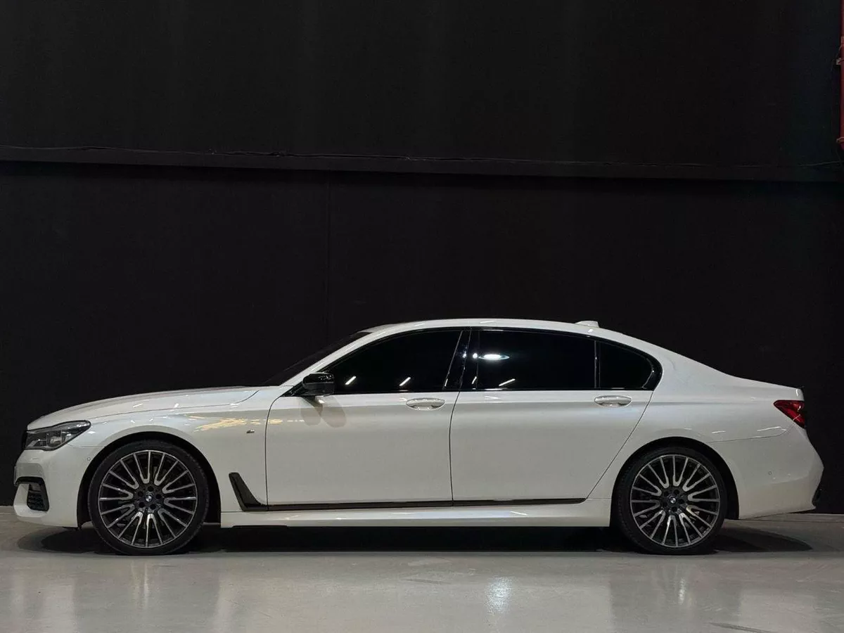 BMW 750Li XDRIVE M SPORT-5-0