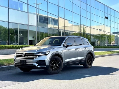2025 Volkswagen Touareg Trendline - GCC Specs - Brand New! Under warranty-0