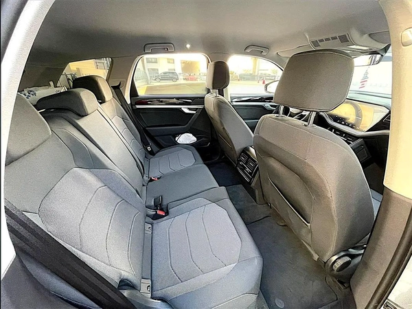 2025 Volkswagen Touareg Trendline - GCC Specs - Brand New! Under warranty