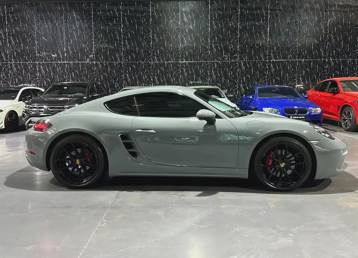 Cayman Style Edition | GCC | Full PPF | ARCTIC GREY |Low Mileage | Warranty 2027-5-5