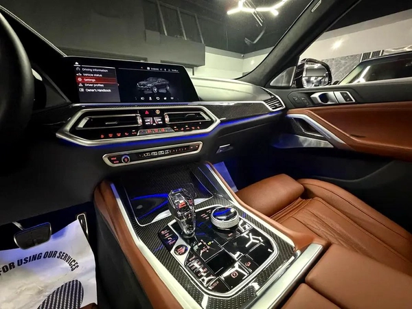 BMW Warranty/Service 2027 | Carbon Edition | Original Paint | 525 BHP | Full Option