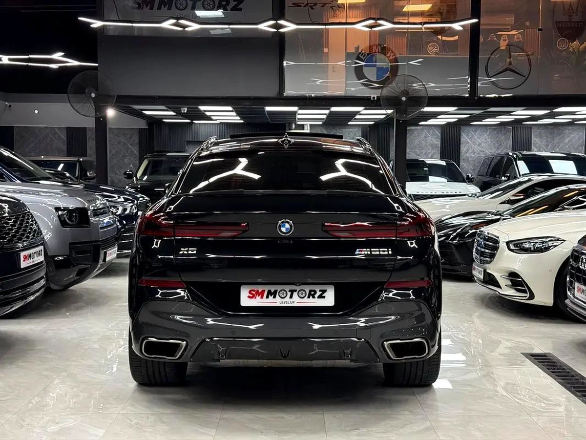 BMW Warranty/Service 2027 | Carbon Edition | Original Paint | 525 BHP | Full Option-15-15