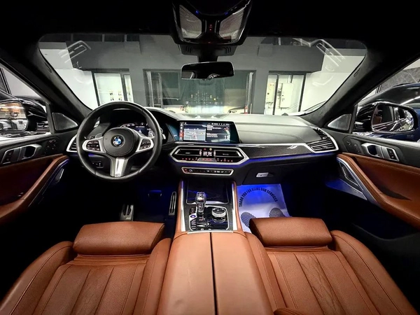 BMW Warranty/Service 2027 | Carbon Edition | Original Paint | 525 BHP | Full Option