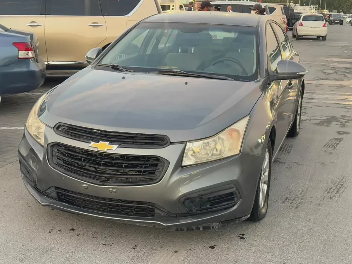 Chevorlet Cruze 2016 Gary color GacC calen car-6-6