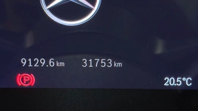 Mercedes Benz G63 AMG 4MATIC SUV-11