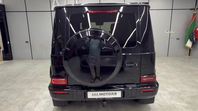 Mercedes Benz G63 AMG 4MATIC SUV-23