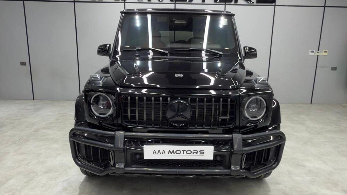 Mercedes Benz G63 AMG 4MATIC SUV-4-0