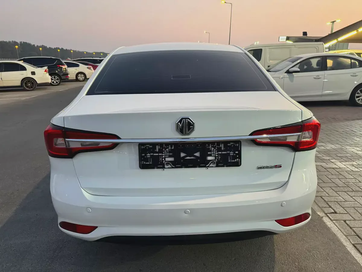 2023 MG MG5 GCC Specs for Sale-18-18
