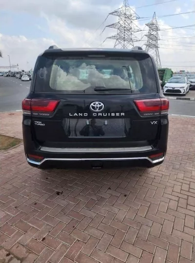 Toyota Land Cruiser VX TOYOTA LAND CRUISER VX-4