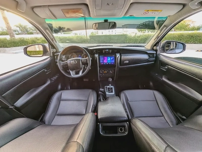 Toyota Fortuner 2017 Facelifted 2026 V4 2.7L EXR GCC Specs In Excellent Condition-2
