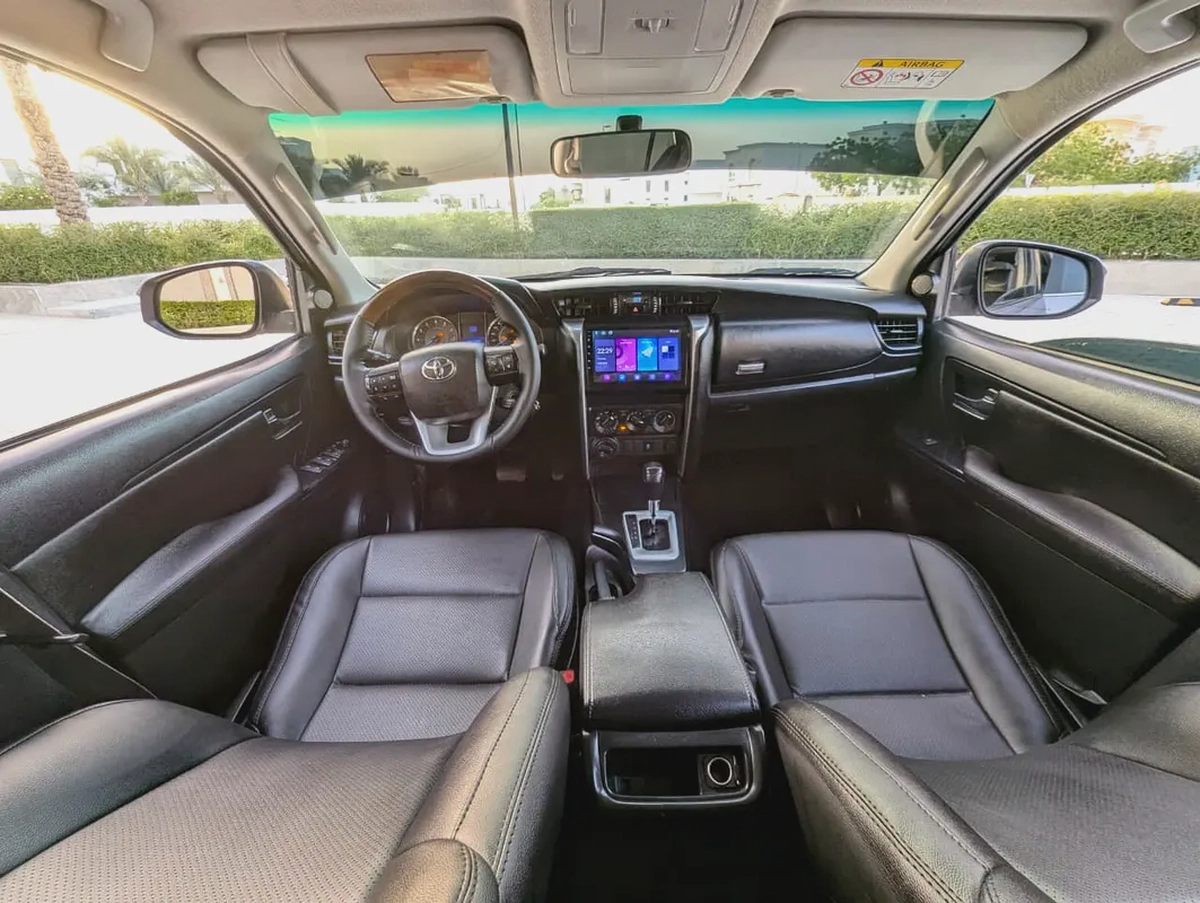 Toyota Fortuner 2017 Facelifted 2026 V4 2.7L EXR GCC Specs In Excellent Condition