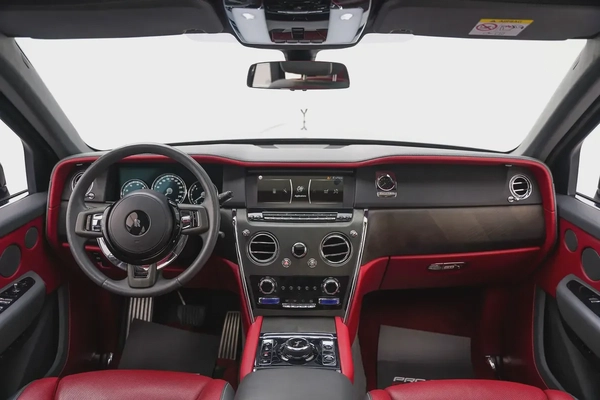 2019 ROLLS ROYCE CULLINAN FACELIFT