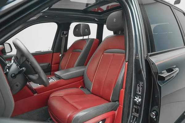 2019 ROLLS ROYCE CULLINAN FACELIFT