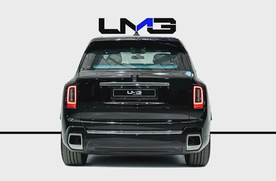 2025 ROLLS ROYCE CULLINAN | LOW MILEAGE | STARLIGHT | FULL OPTION | REAR SEAT ENTERTAINMENT-4