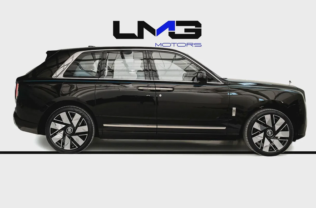 2025 ROLLS ROYCE CULLINAN | LOW MILEAGE | STARLIGHT | FULL OPTION | REAR SEAT ENTERTAINMENT-2-2
