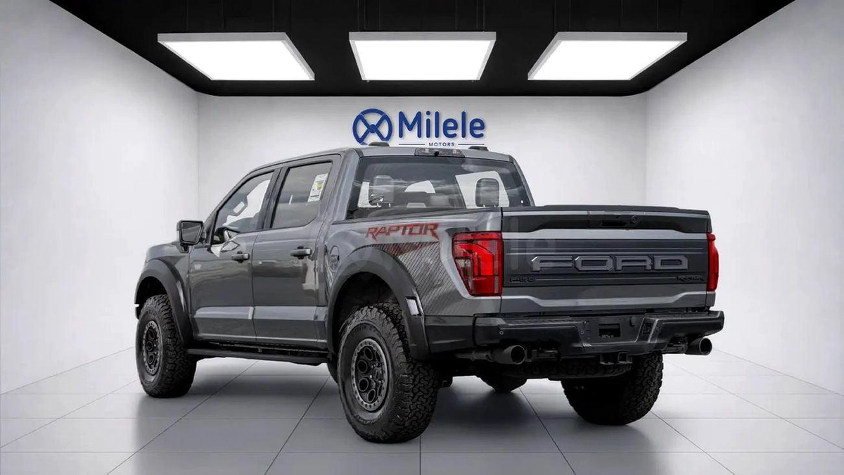 Ford F-150 RAPTOR | 2-YEAR WARRANTY + SERVICE AVAILABLE | IN-HOUSE FINANCING | 0% DOWNPAYMENT (BANK)-5-0