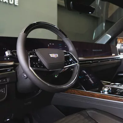AED 9,965 pm • 0% Downpayment • Escalade Premium Luxury Platinum  • 1 Year Warranty-10