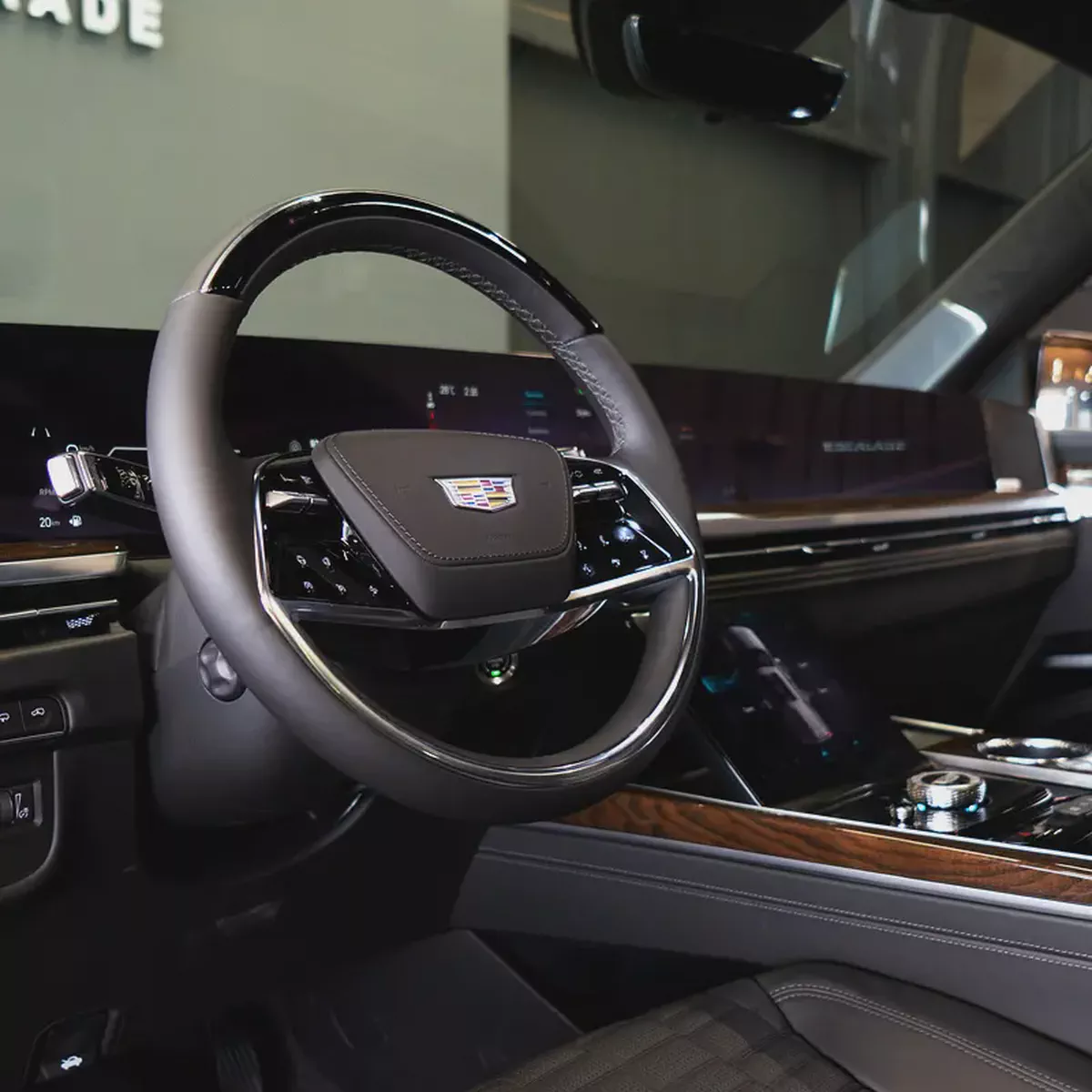 AED 9,965 pm • 0% Downpayment • Escalade Premium Luxury Platinum  • 1 Year Warranty-10-10
