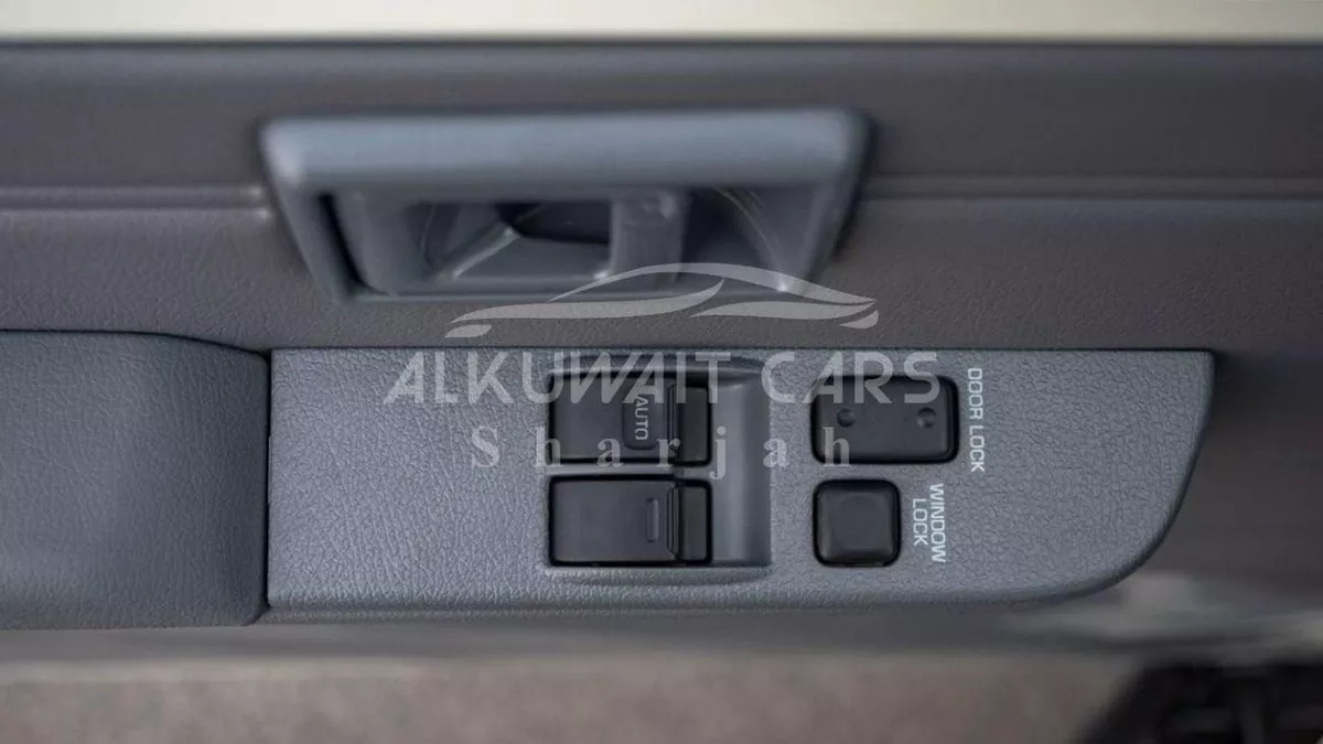 Toyota Land Cruiser 70 LC 78 HARDTOP 4.0L MT HARD TOP 3 DOORS 4.2L DIESEL 2024-10-0