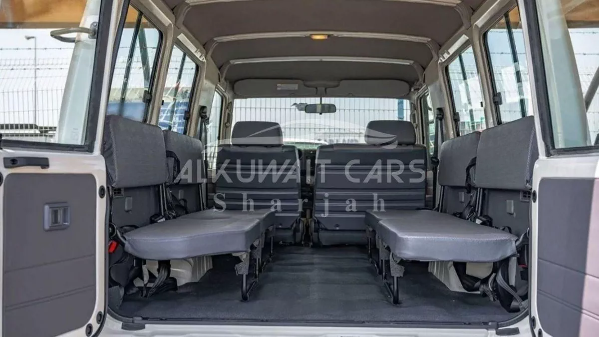Toyota Land Cruiser 70 LC 78 HARDTOP 4.0L MT HARD TOP 3 DOORS 4.2L DIESEL 2024-15-0