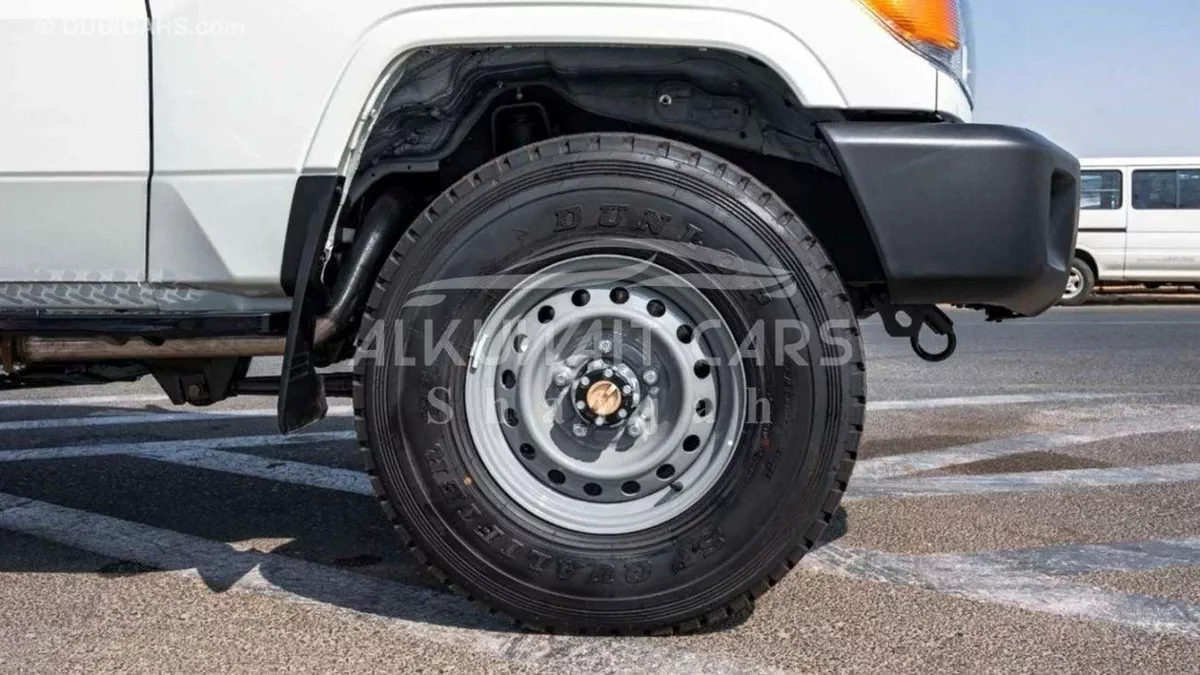 Toyota Land Cruiser 70 LC 78 HARDTOP 4.0L MT HARD TOP 3 DOORS 4.2L DIESEL 2024-8-0