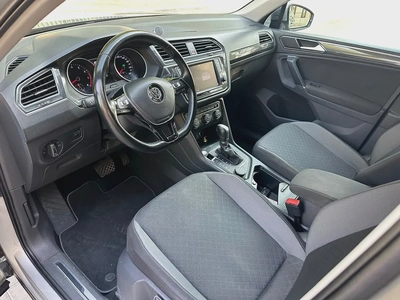 VOLKSWAGEN TIGUAN SE 2.0 TFSI - GCC SPECS - ACCIDENT FREE - FULL SERVICE HISTORY --9