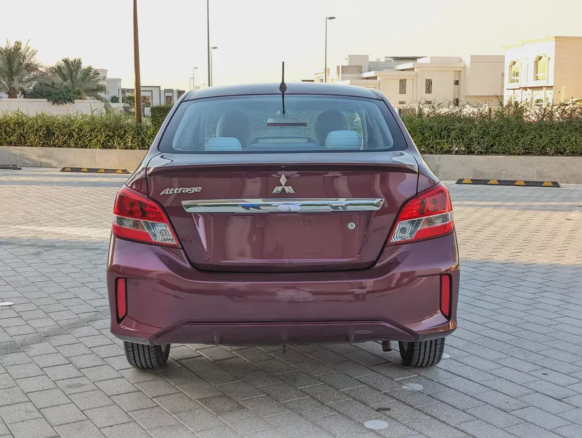 2022 Mitsubishi Attrage GLX Medium Line | GCC Premium Condition 3 Cylinder Fuel Efficient Sedan-15-15
