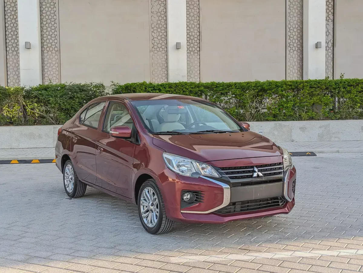 2022 Mitsubishi Attrage GLX Medium Line | GCC Premium Condition 3 Cylinder Fuel Efficient Sedan-1-1