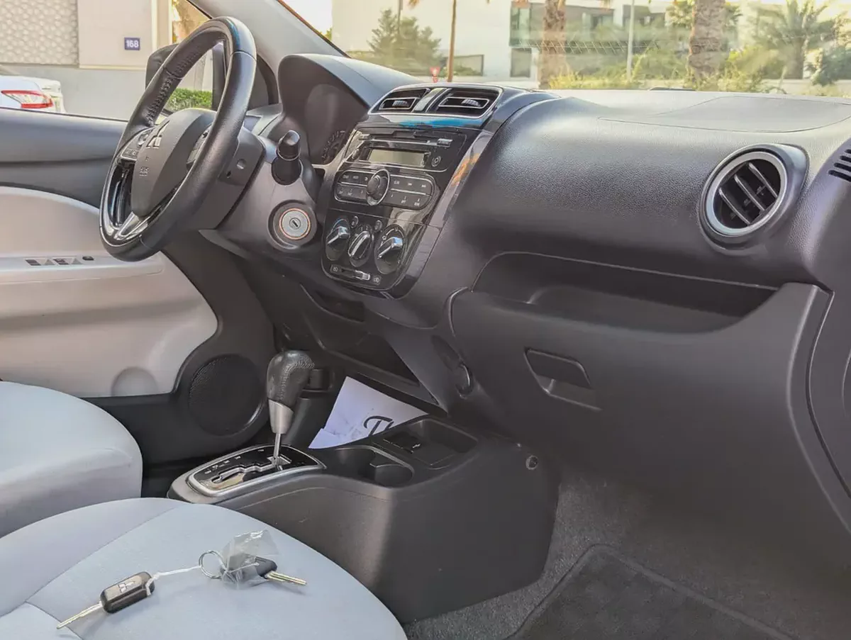 2022 Mitsubishi Attrage GLX Medium Line | GCC Premium Condition 3 Cylinder Fuel Efficient Sedan-7-7