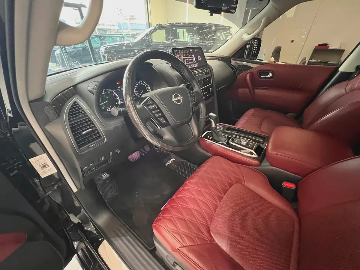 !! 2024 !! Nissan | Patrol | LE Platinum City | Under warranty Service contract | Just 29000 kms-10-10