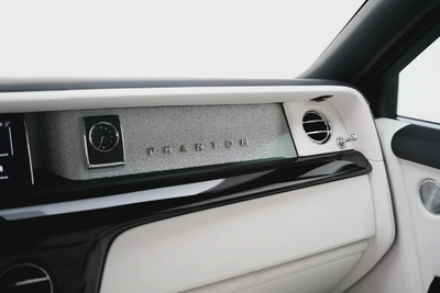 2026 ROLLS-ROYCE PHANTOM EWB WITH WARRANTY AND SERVICE CONTRACT-8