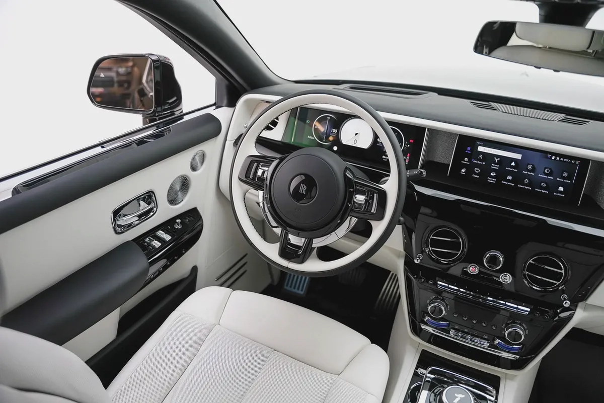 2026 ROLLS-ROYCE PHANTOM EWB WITH WARRANTY AND SERVICE CONTRACT-7-7