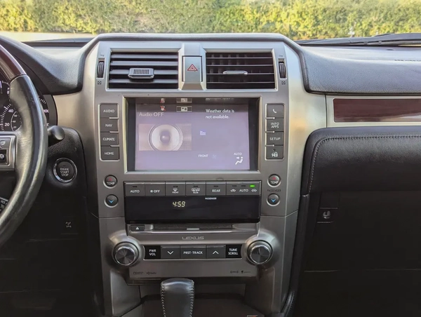 LEXUS GX460 2016 FULL OPTION IN EXCELLENT CONDITION