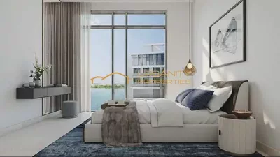 Priced to Sell: Corner 3-Bed with Burj Khalifa & Water Views-5