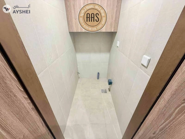 LUXURY 1BHK CHILLER FREE 15 DAYS FREE PARKING