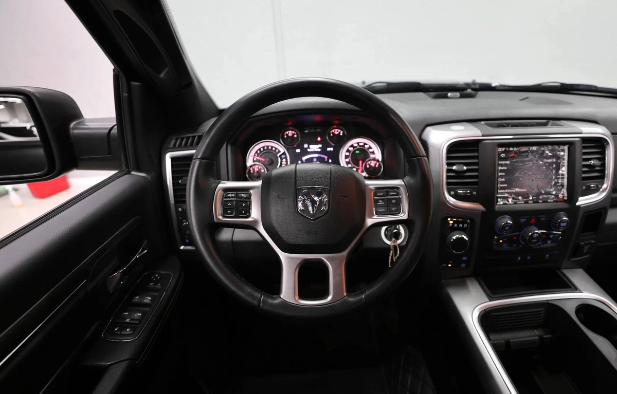 RAM 1500 Classic | Under Warranty Till 2027 | Free Insurance and Registration-7-7