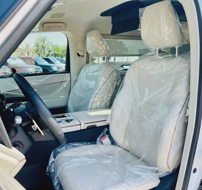2026 Lexus LM350 – Rare Pearl White Exterior | White Leather Interior | 7-Seater Top Option-6