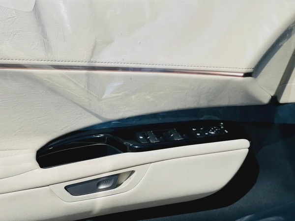 2026 Lexus LM350 – Rare Pearl White Exterior | White Leather Interior | 7-Seater Top Option