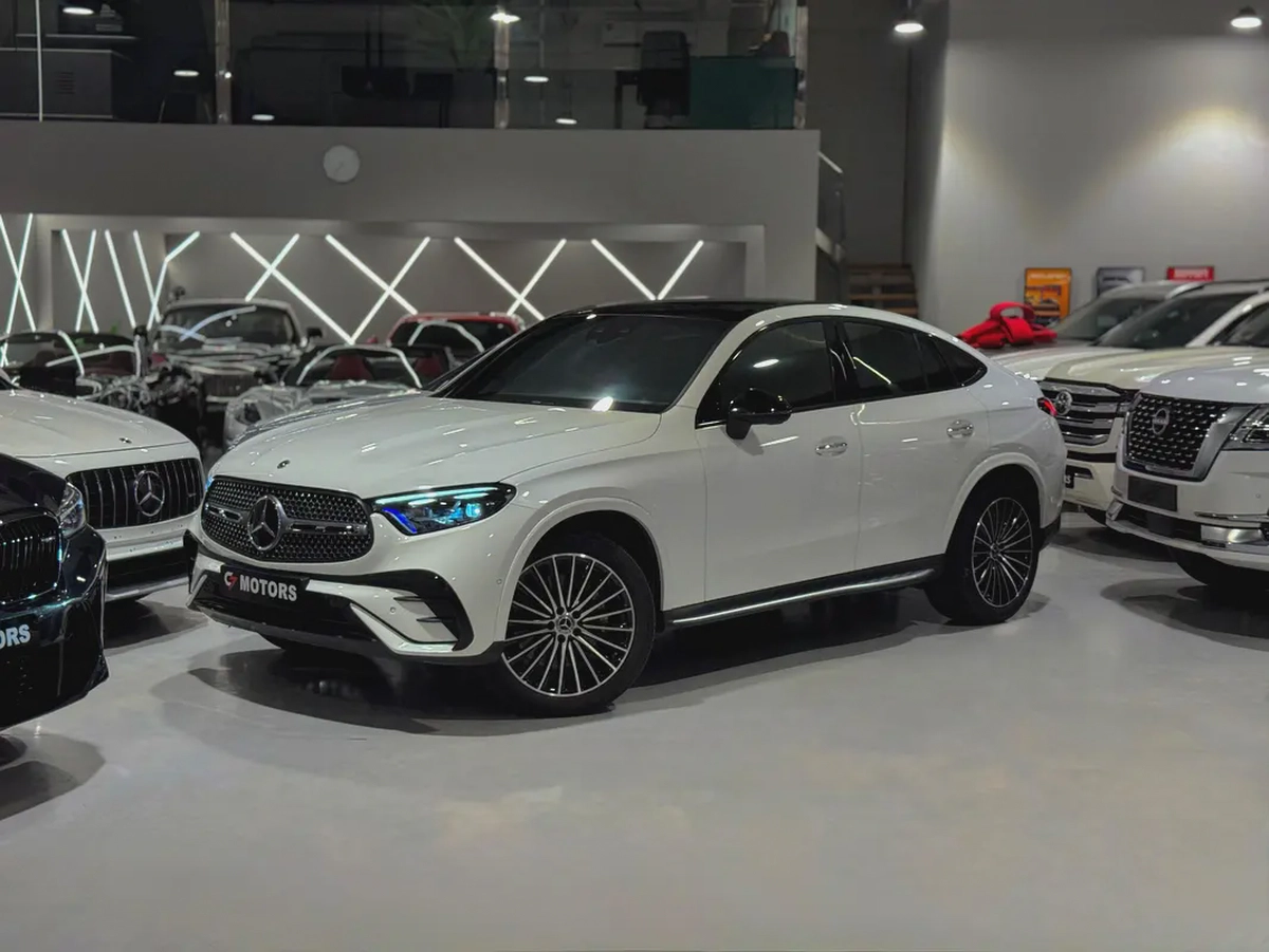 Mercedes-Benz GLC 300 AMG 4MATIC Coupé | 2024 | Full Option | Pristine Condition